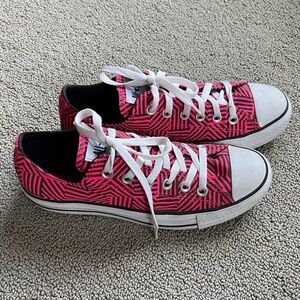 Converse All Stars Pink & Black Geometric Chuck Taylor Shoes